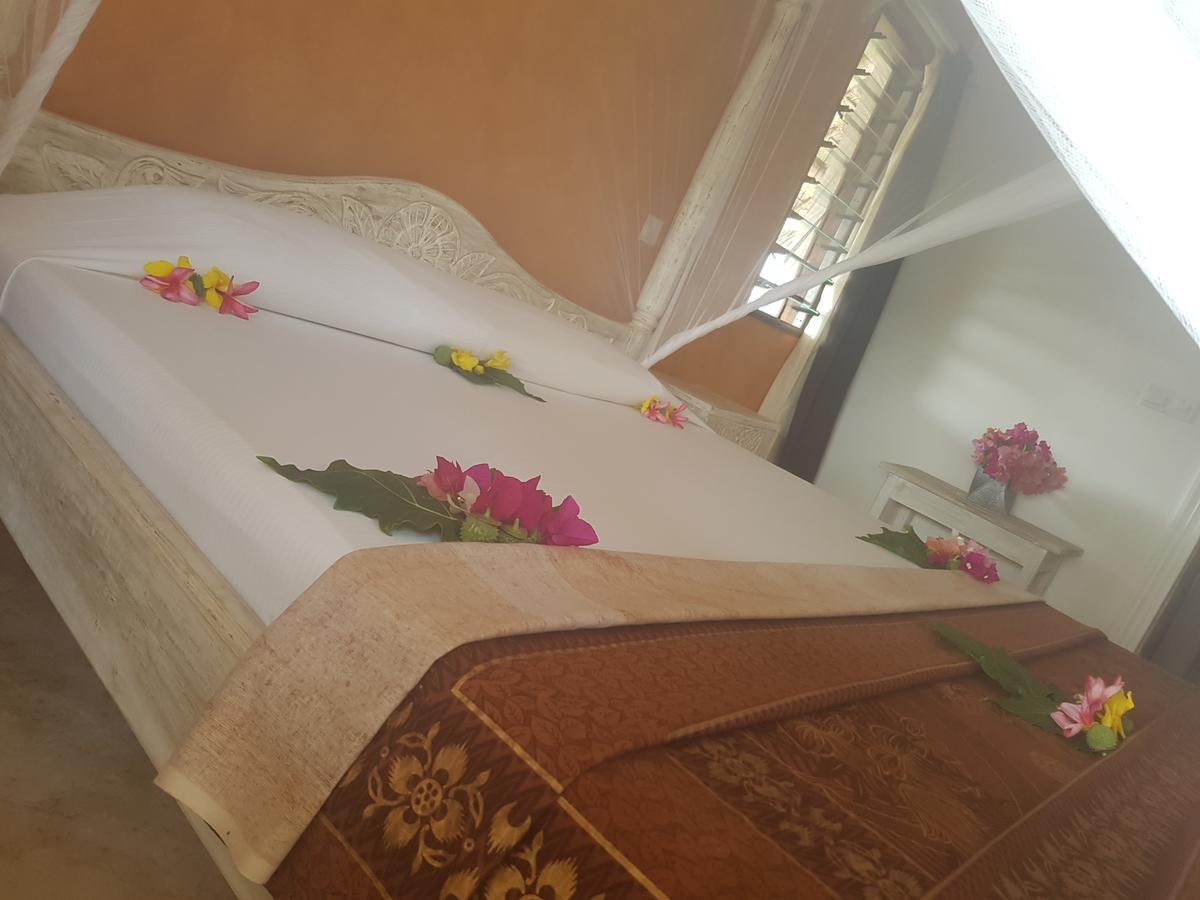Nyumba Ya Afrika Bed & Breakfast Watamu Dış mekan fotoğraf